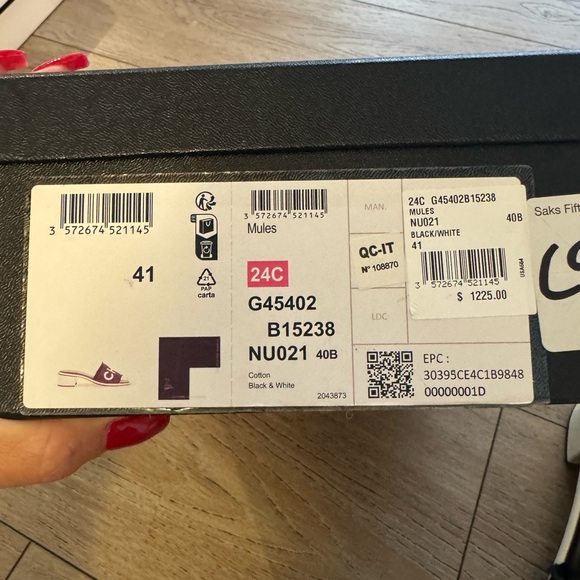 Chanel Sandals 41 - Picture 2 of 8